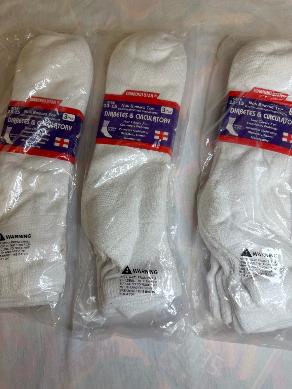 Diabetes & Circulatory White 3 Pack Non Bonding Top Crew Socks Adult Size 13-15